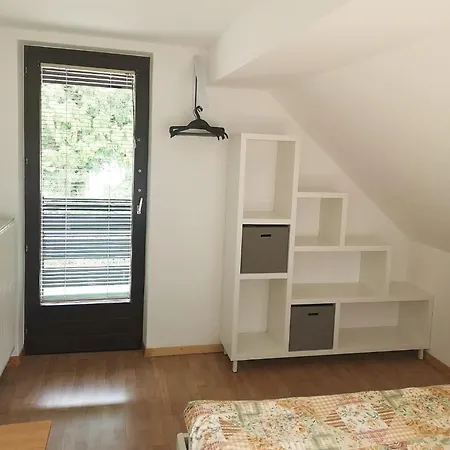 Homestay 2 & Cvetek Bohinj
