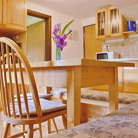 2 & Cvetek Homestay Bohinj