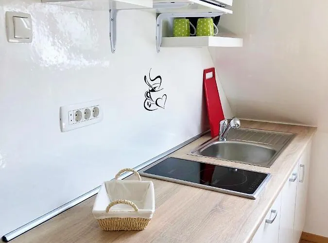 Pansiyon 2 & Cvetek Bohinj