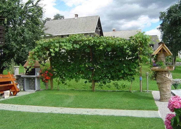 Pansiyon 2 & Cvetek Bohinj