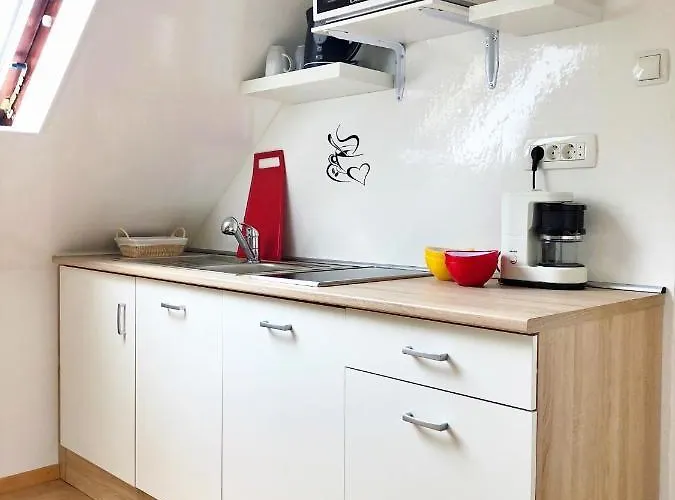 2 & Cvetek Pansiyon *